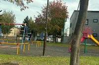 広くてきれいでした 砂場 すべり台...