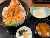 色々な種類のお風呂があり、特に炭酸...