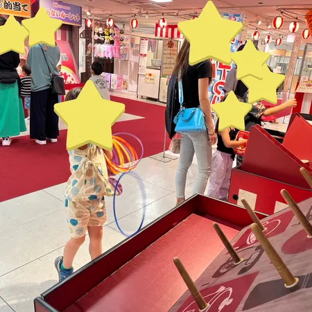 本館の地下二階ではお祭りや展示会な...