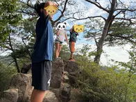 山の中のアスレチック。スタートから...