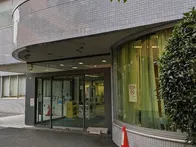 平日の夕方に行きました。