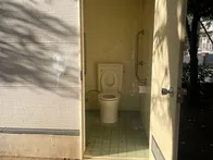 備蓄倉庫のある地域の公園です。