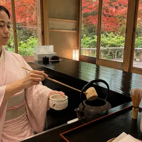 学芸員解説付き はじめての茶道体験